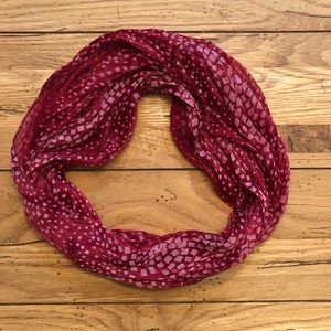 EUC!  Infinity Fashion Scarf.